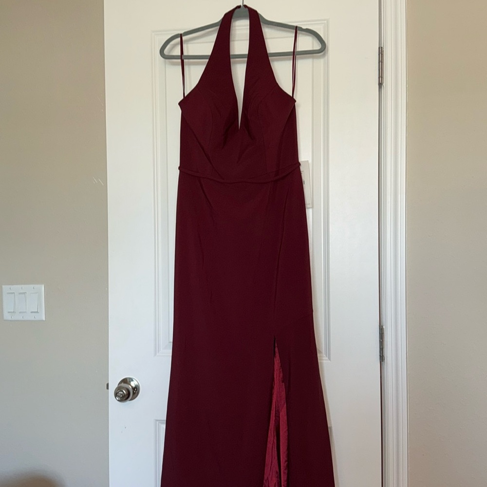 THEIA Halter Neck Gown in Wine